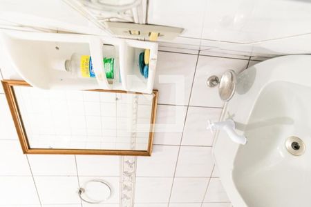 Lavabo de casa para alugar com 3 quartos, 180m² em Vila Lageado, São Paulo