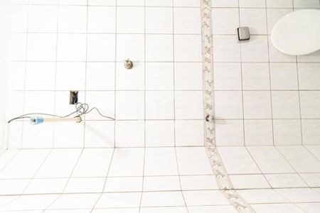 Lavabo de casa para alugar com 3 quartos, 180m² em Vila Lageado, São Paulo
