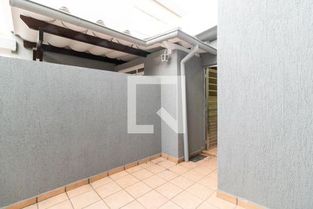 Casa para alugar com 180m², 3 quartos e 2 vagasQuintal