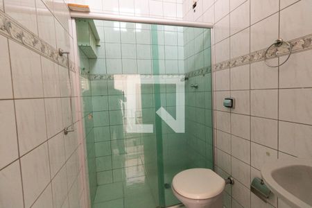 Casa para alugar com 180m², 3 quartos e 2 vagasBanheiro