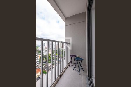 Studio - Varanda de kitnet/studio para alugar com 1 quarto, 27m² em Pinheiros, São Paulo