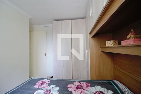 Quarto 1 de apartamento para alugar com 2 quartos, 45m² em Jardim Elizabete, Taboão da Serra