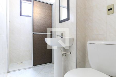 Banheiro de apartamento para alugar com 1 quarto, 51m² em Jardim das Industrias, São José dos Campos