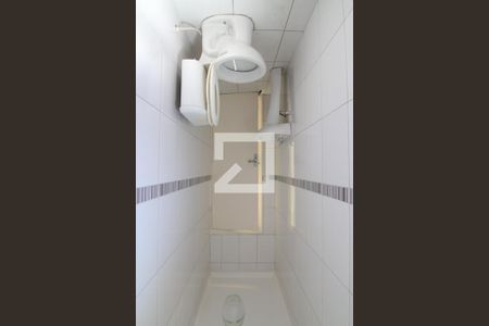 Banheiro da Suíte 1 de casa para alugar com 2 quartos, 100m² em Jardim Nordeste, São Paulo