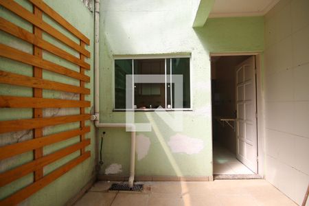 Casa para alugar com 100m², 2 quartos e 2 vagasÁrea de Serviço