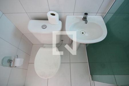 Casa para alugar com 100m², 2 quartos e 2 vagasBanheiro da Suíte 2