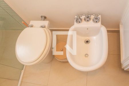 Apartamento para alugar com 319m², 4 quartos e 2 vagasBanheiro Social