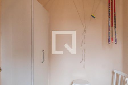 Apartamento para alugar com 319m², 4 quartos e 2 vagasQuarto de Serviço