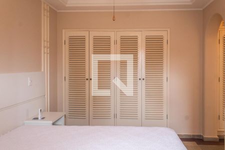 Apartamento para alugar com 319m², 4 quartos e 2 vagasQuarto 1