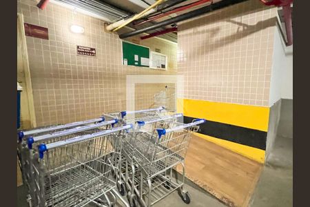 Apartamento à venda com 70m², 1 quarto e 1 vagaGaragem - Moradores