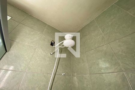 Casa à venda com 165m², 3 quartos e 1 vagaBanheiro 2