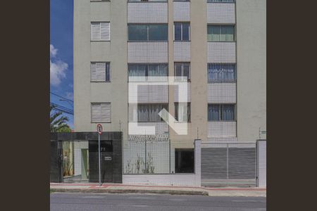 Fachada  de apartamento para alugar com 2 quartos, 63m² em Sagrada Família, Belo Horizonte