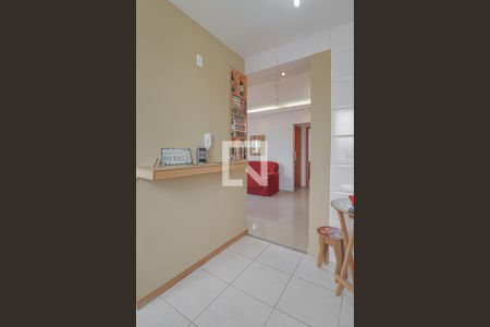 Cozinha  de apartamento para alugar com 2 quartos, 63m² em Sagrada Família, Belo Horizonte