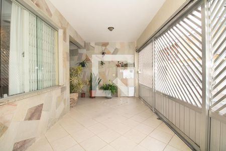 Casa à venda com 154m², 3 quartos e 2 vagasGaragem