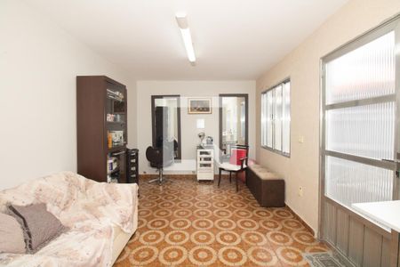 Casa à venda com 154m², 3 quartos e 2 vagasEdícula