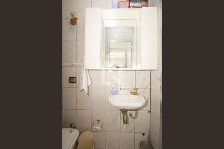 Casa à venda com 154m², 3 quartos e 2 vagasBanheiro de Serviço