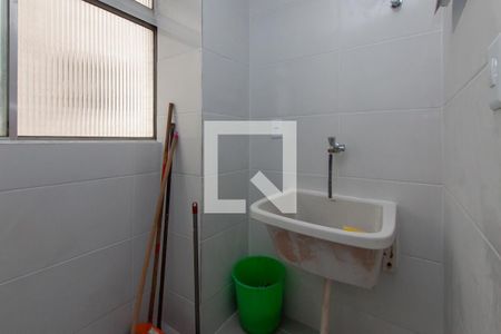 Apartamento para alugar com 67m², 2 quartos e sem vagaÁrea de Serviço