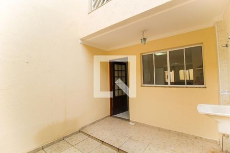 Área de Serviço/Quintal de casa à venda com 2 quartos, 84m² em Jardim São Carlos (zona Leste), São Paulo