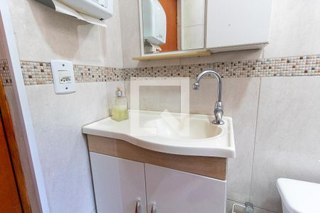 Casa à venda com 100m², 2 quartos e 2 vagasBanheiro