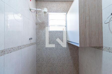 Casa à venda com 100m², 2 quartos e 2 vagasBanheiro