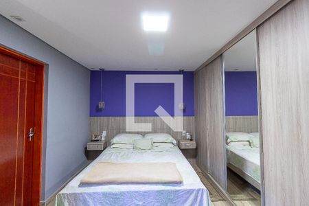 Casa à venda com 100m², 2 quartos e 2 vagasQuarto Suíte