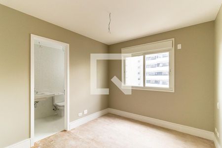 Apartamento à venda com 260m², 4 quartos e 4 vagasSuíte 1