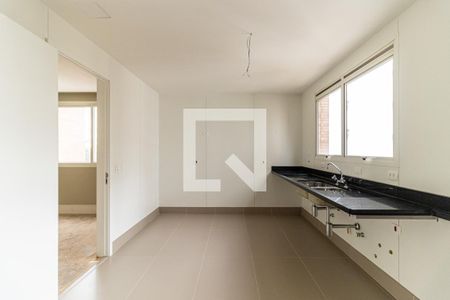 Apartamento à venda com 260m², 4 quartos e 4 vagasCozinha