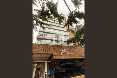 Apartamento à venda com 260m², 4 quartos e 4 vagasFachada