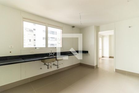 Apartamento à venda com 260m², 4 quartos e 4 vagasCozinha