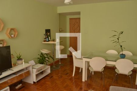 Sala de apartamento à venda com 2 quartos, 95m² em Icaraí, Niterói