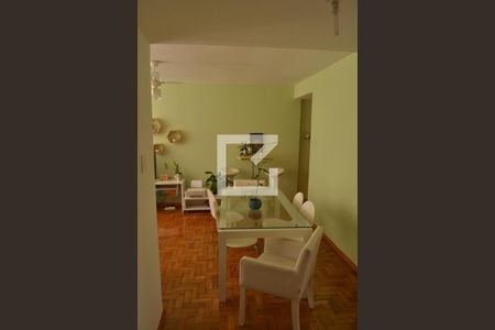 Sala de apartamento à venda com 2 quartos, 95m² em Icaraí, Niterói