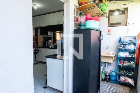 Casa à venda com 218m², 4 quartos e 6 vagasÁrea de Serviço