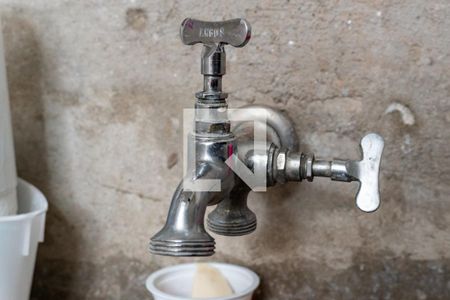 Casa à venda com 218m², 4 quartos e 6 vagasÁrea de Serviço 2 - Torneira