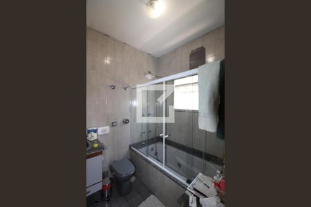 Casa à venda com 300m², 3 quartos e 3 vagasBanheiro