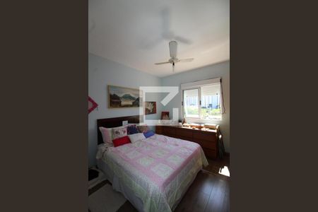 Casa à venda com 300m², 3 quartos e 3 vagasQuarto