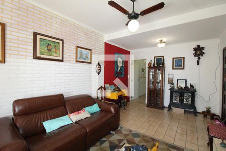 Sala de casa à venda com 3 quartos, 300m² em Sítio da Figueira, São Paulo