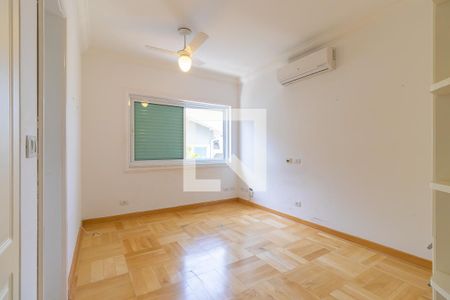 Casa de condomínio para alugar com 600m², 4 quartos e 4 vagasQuarto da suíte 2