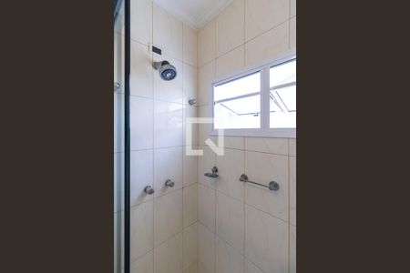 Casa de condomínio para alugar com 600m², 4 quartos e 4 vagasBanheiro da suíte 2