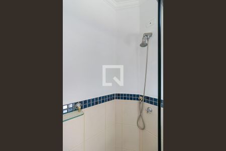 Casa de condomínio para alugar com 600m², 4 quartos e 4 vagasBanheiro da piscina