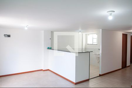 Sala de apartamento para alugar com 2 quartos, 95m² em Curicica, Rio de Janeiro