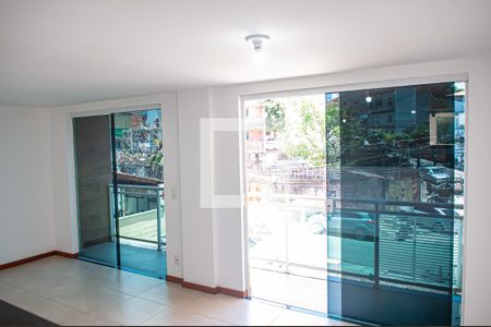 Sala de apartamento para alugar com 2 quartos, 95m² em Curicica, Rio de Janeiro