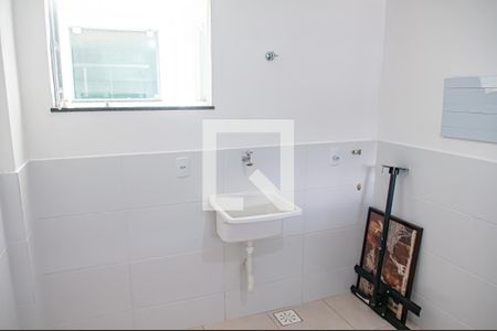 Apartamento para alugar com 95m², 2 quartos e 1 vaga Apartamento para alugar com 95m², 2 quartos e 1 vagaCozinha e área de serviço