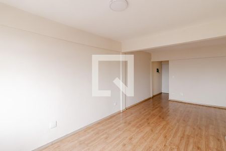 Sala de apartamento para alugar com 3 quartos, 75m² em Vila Bandeirantes, São Paulo