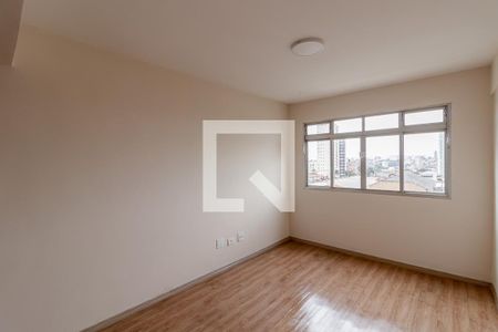 Sala de apartamento para alugar com 3 quartos, 75m² em Vila Bandeirantes, São Paulo
