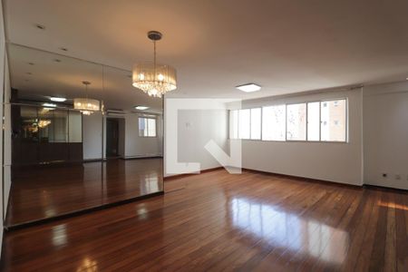 Sala de apartamento para alugar com 3 quartos, 150m² em Setor Oeste, Goiânia