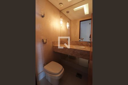 Lavabo de apartamento para alugar com 3 quartos, 150m² em Setor Oeste, Goiânia