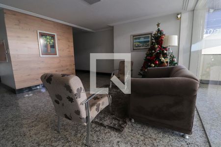 Hall de entrada de apartamento para alugar com 3 quartos, 150m² em Setor Oeste, Goiânia