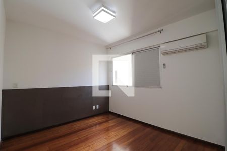 Quarto 1 de apartamento para alugar com 3 quartos, 150m² em Setor Oeste, Goiânia