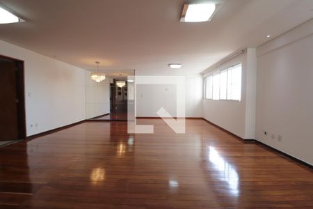 Sala de apartamento para alugar com 3 quartos, 150m² em Setor Oeste, Goiânia