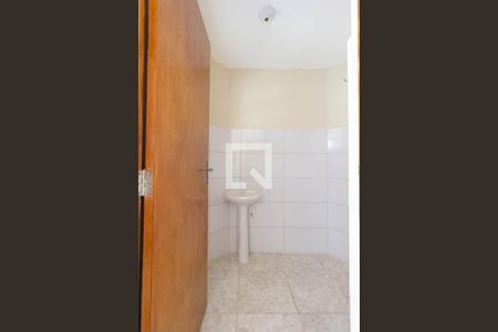 Banheiro de apartamento para alugar com 1 quarto, 40m² em Jardim Tremembe, São Paulo